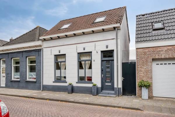 Woning Hendrikstraat 25 Roosendaal