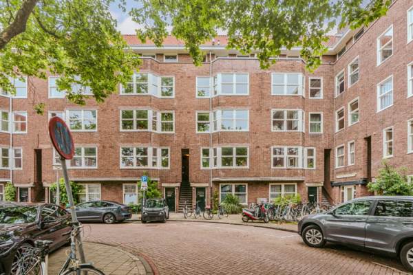 Woning Pieter van der Doesstraat 383 Amsterdam