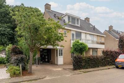 Woning Laan van Eikenrode 25 Loosdrecht