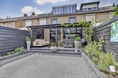 Woning Teding van Berkhoutstraat 37 Kampen