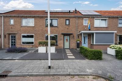 Woning Prins Bernhardstraat 28 Genemuiden