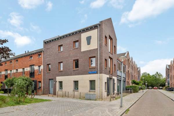 Woning Mazureplantsoen 2 Almere