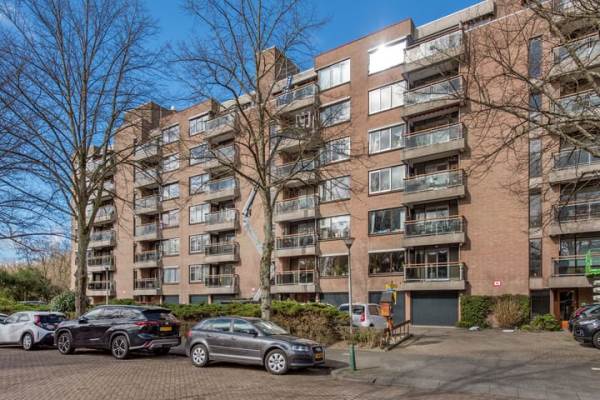 Woning Dr H. Colijnlaan 4F013 Rijswijk (ZH)