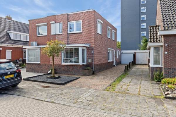 Woning Sportterreinstraat 108 Hoogezand