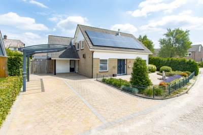 Woning Weidestraat 11 Genderen