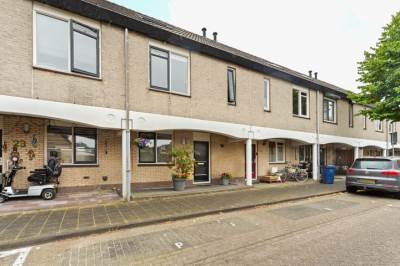 Woning Tjeukemeerstraat 25 Almere