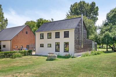 Woning Hulsterseweg 2 Axel