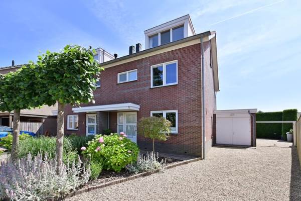 Woning Hoekerstraat 2 Nigtevecht