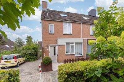 Woning Paardebloem 73 Zwaag