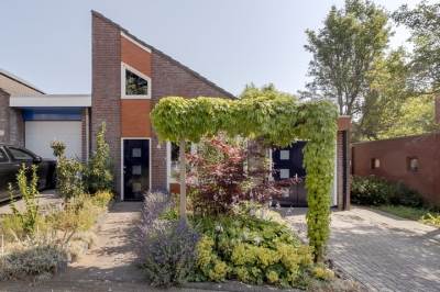 Woning Meester Delhoofenstraat 21 Heel