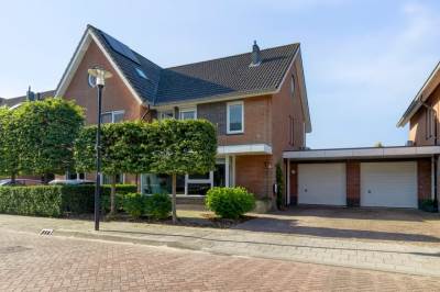 Woning Bartholomeus Boschsingel 10 Numansdorp