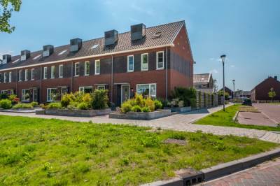 Woning Burgemeester Lewe van Aduardstraat 1 Appingedam