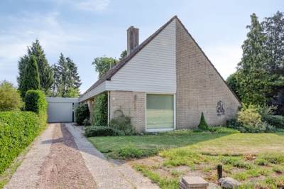 Woning Pastoor Rientjesstraat 51 Hellendoorn