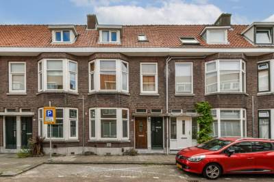 Woning Van Dijckstraat 16B Schiedam
