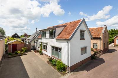 Woning Schoolweg 47 Numansdorp