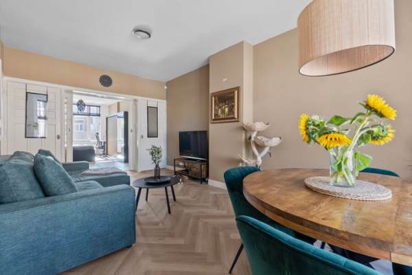 Woning Hoog Buurlostraat 6 Den Haag