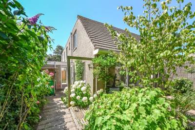 Woning Dr. R.J. Fruinstraat 36 Den Haag