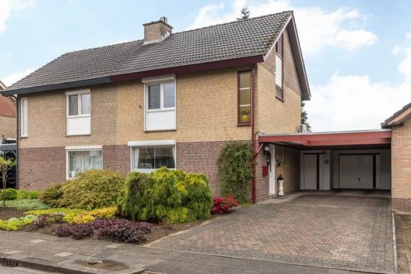 Woning Achtbunderstraat 18 Klimmen