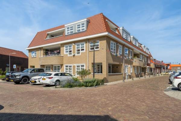 Woning Prins Willem III-plein 24 Ter Heijde