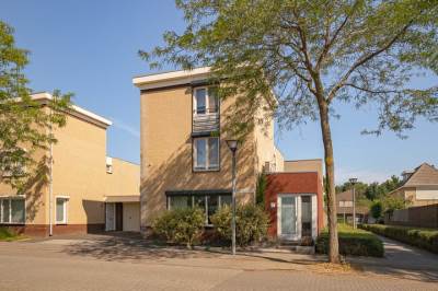 Woning Aquarius 27 Born