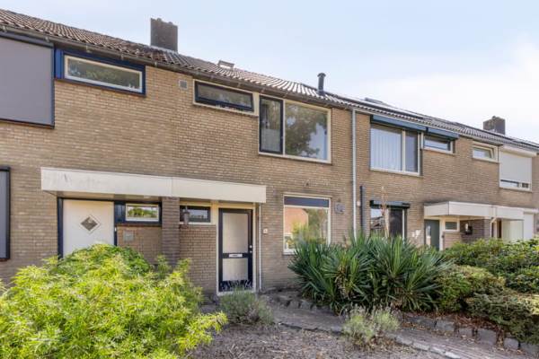 Woning Amarildijk 96 Roosendaal