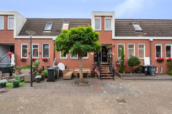 Woning Steenen Dijck 100 Maassluis