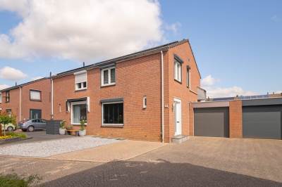 Woning 1940-45-laan 44 Landgraaf