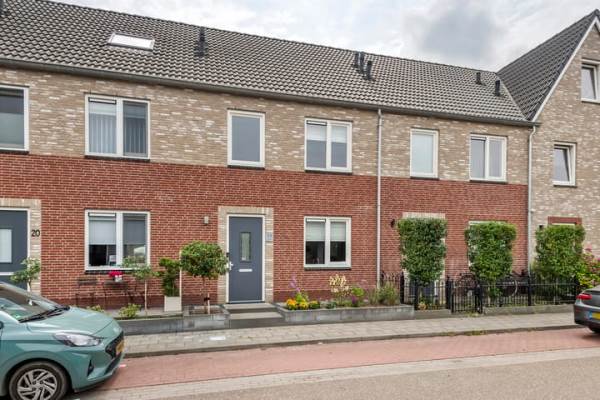 Woning Vijverlaan 18 Tiel