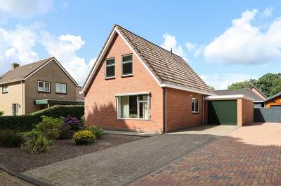 Woning De Wear 40 Oudega (Gem. Smallingerland)