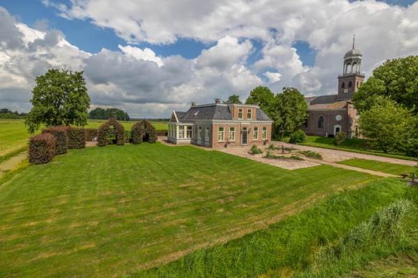 Woning Buren 27 Oosterzee