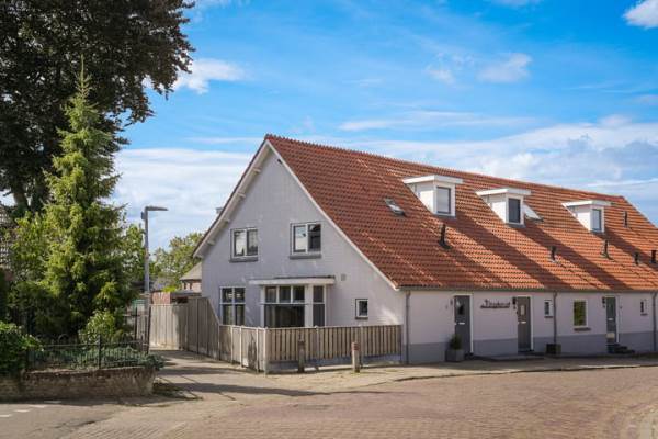 Woning Secr. Janssenstraat 1 Heerewaarden