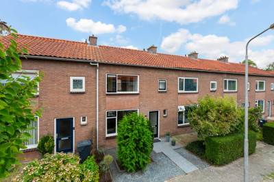 Woning Kastanjestraat 9 Numansdorp