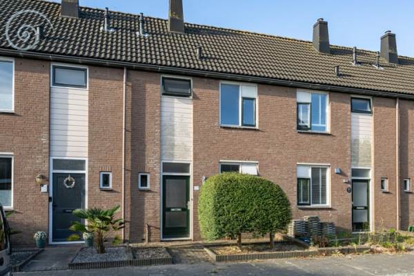 Woning Veldzicht 17 Achthuizen