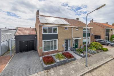 Woning Prinses Beatrixstraat 1 Stellendam