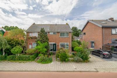 Woning Nieuwemeerdijk 101 Badhoevedorp