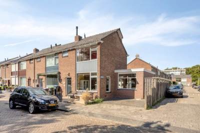 Woning Fresiastraat 37 Spijkenisse