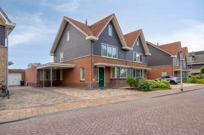 Woning Hooftlaantje 36 Hendrik-Ido-Ambacht