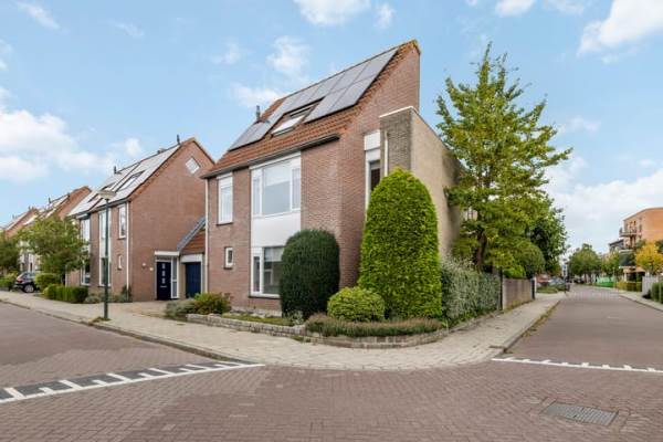 Woning Aetsveldselaan 13B Weesp