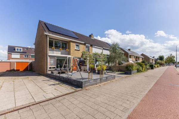 Woning Jan Ligthartstraat 124 Heemskerk