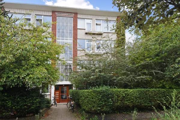 Woning Larixstraat 50 Den Haag