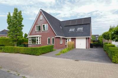 Woning Afzeliahout 10 Assen