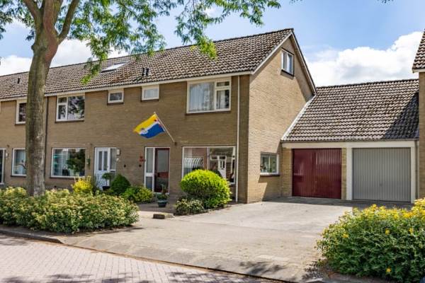 Woning Prins Clausstraat 18 Genemuiden
