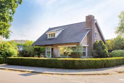 Woning Dr. Eijnattenlaan 16 Someren
