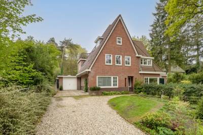 Woning van Beuningenlaan 8 Soest