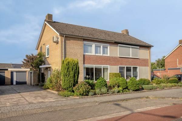 Woning John F. Kennedylaan 78 Panningen