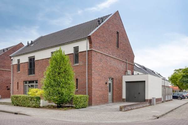 Woning Heinsbergenstraat 23 Uden