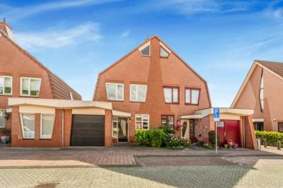 Woning Pastoors acker 21 Heemskerk