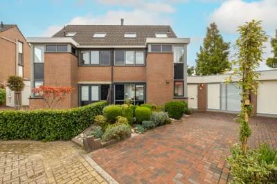 Woning Van der Does de Willeboisstraat 25 Wateringen
