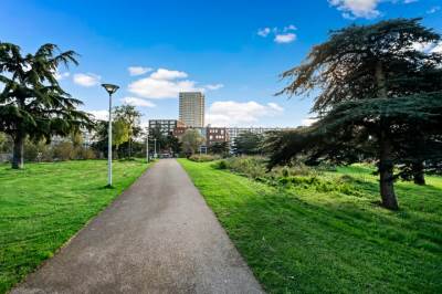 Woning Loosduinseweg 243 Den Haag