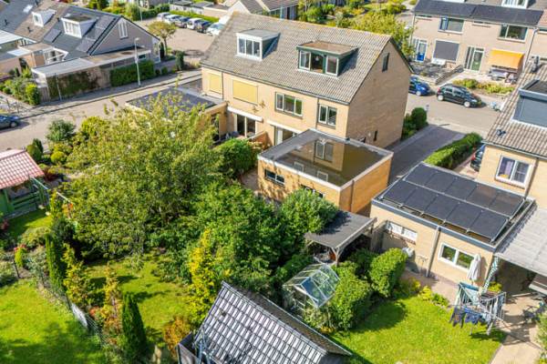 Woning Elzenlaan 4 Zuid-Scharwoude